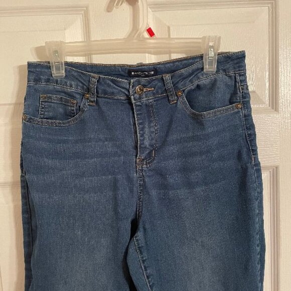 Straight leg stretch jeans 💎HOST PICK💎  10P Ankle length (see measurements) - Picture 1 of 9